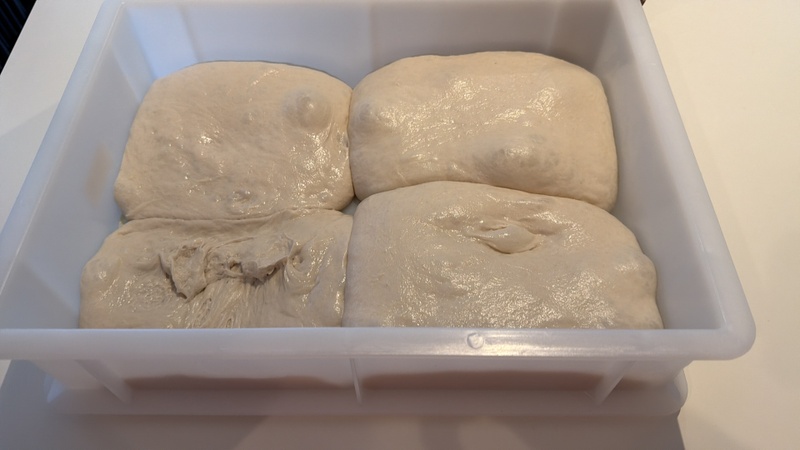 Afbeeldingslocatie: https://tweakers.net/i/F7RORZbczLmjtPu140oTkB6a_TU=/800x/filters:strip_icc():strip_exif()/f/image/5mJlUhJgp0v3612M5eIkdbGM.jpg?f=fotoalbum_large