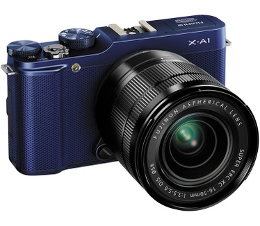 Fujifilm X-A1 + Fujinon XC 16-50mm + XC 50-230mm Blauw