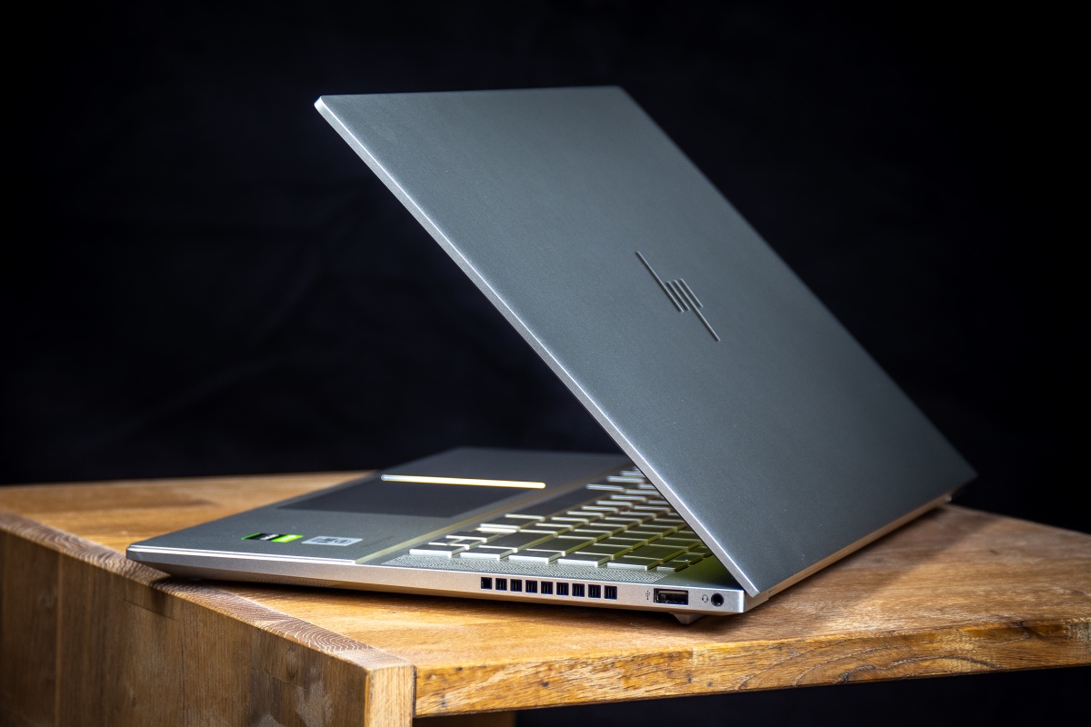 HP Envy 15 Review - Tweakers