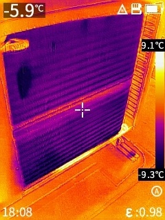 Afbeeldingslocatie: https://tweakers.net/i/F9xY0zmuPzgV-u-4C_7fF6Tloo8=/fit-in/4920x3264/filters:max_bytes(3145728):no_upscale():strip_icc():strip_exif()/f/image/cdKhjntP77gCetCICP4cjDCS.jpg?f=user_large