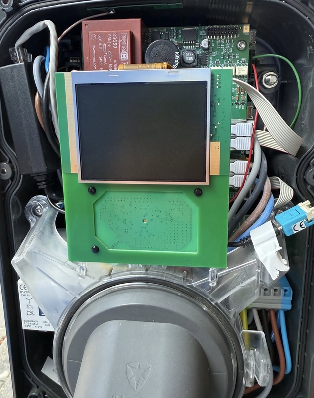 Afbeeldingslocatie: https://tweakers.net/i/FKWW84PvGo-eBezWTNVhGAoCiIY=/x800/filters:strip_icc():strip_exif()/f/image/GavAsPVt0wQfzfRMaAgavrcy.jpg?f=fotoalbum_large