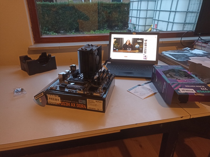 Afbeeldingslocatie: https://tweakers.net/i/FOr_UCDxYngG7YMOBt7Ab4ZbMAE=/800x/filters:strip_icc():strip_exif()/f/image/FSDvd4zYkx7SGY7Jz1stnguZ.jpg?f=fotoalbum_large