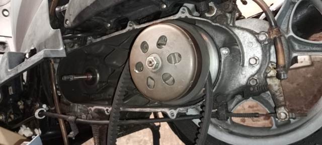 Afbeeldingslocatie: https://tweakers.net/i/FRUf-aMeNDf7fNriC_M2lFjE9bE=/fit-in/4920x3264/filters:max_bytes(3145728):no_upscale():strip_icc():strip_exif()/f/image/Rvdv87RrMsU6tZlSliqdquZW.jpg?f=user_large