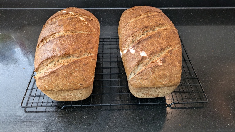 Afbeeldingslocatie: https://tweakers.net/i/FT750_dkSAz3o_QxIa-rJGnDweA=/800x/filters:strip_icc():strip_exif()/f/image/ni3oRkVYH4i6Gmea1Kr3SzlZ.jpg?f=fotoalbum_large