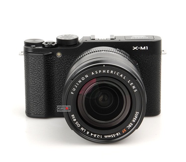 Fujifilm FinePix X-M1 + Fujinon XF 18-55mm F2.8-4 R LM OIS Zilver