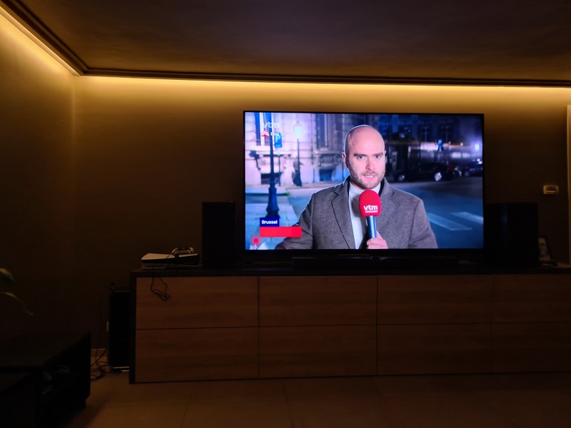 Afbeeldingslocatie: https://tweakers.net/i/FWYxxu3_M3BpALBp3z9ps4OQNpQ=/800x/filters:strip_icc():strip_exif()/f/image/O9BrpU85hhV6pVgu81WlG05L.jpg?f=fotoalbum_large