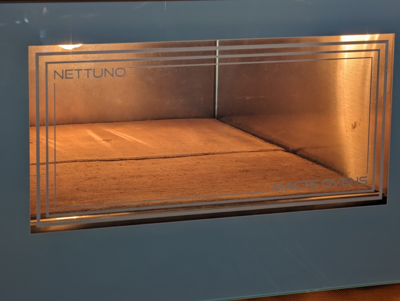 Afbeeldingslocatie: https://tweakers.net/i/FXr4RLieHUACKBu8B_rlQ_FD2b4=/800x/filters:strip_icc():strip_exif()/f/image/sj0pSTj3r5fesRlI7zE4P37U.jpg?f=fotoalbum_large