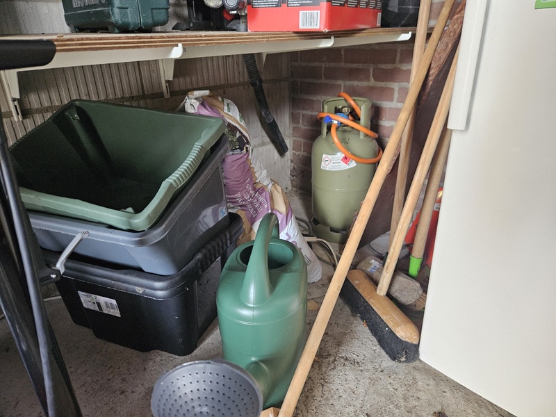 Afbeeldingslocatie: https://tweakers.net/i/FaHNVyvIkO_iXsBPG9kbgCAJamc=/800x/filters:strip_icc():strip_exif()/f/image/Li9eQPnsDdqtrGWtPZtZPLSl.jpg?f=fotoalbum_large