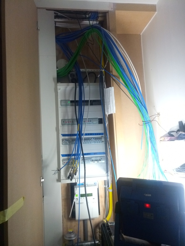 Afbeeldingslocatie: https://tweakers.net/i/FazExSLoTpXiGj55mM2f1A63aQU=/x800/filters:strip_icc():strip_exif()/f/image/IrnWbbQjEKU0mKz4PshUFxp1.jpg?f=fotoalbum_large