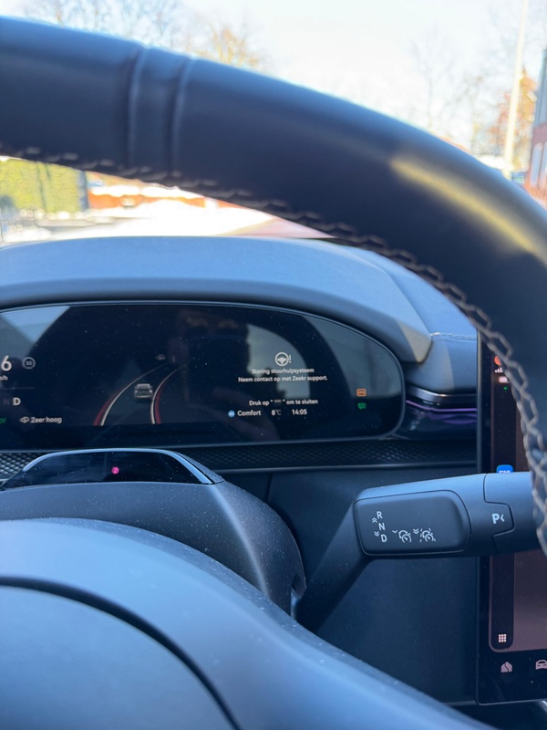 Afbeeldingslocatie: https://tweakers.net/i/Fc37a3ezRZYW8g1OWm4NOzD9JHk=/x800/filters:strip_icc():strip_exif()/f/image/mqAgyWaYU286a8pOpq8Pul2m.jpg?f=fotoalbum_large