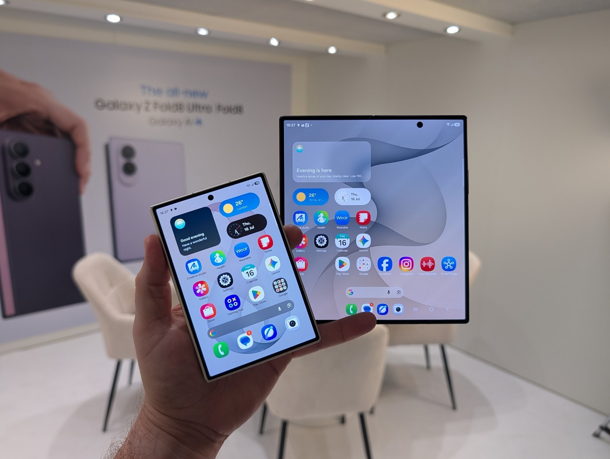Samsung Galaxy Z Fold 8