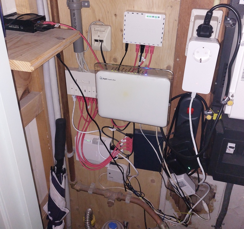 Afbeeldingslocatie: https://tweakers.net/i/FgwiVrk4pTDb4ZIyK5hxhNQm688=/800x/filters:strip_icc():strip_exif()/f/image/cGkHS2ZYb82Uu9QRnH5KNyyx.jpg?f=fotoalbum_large