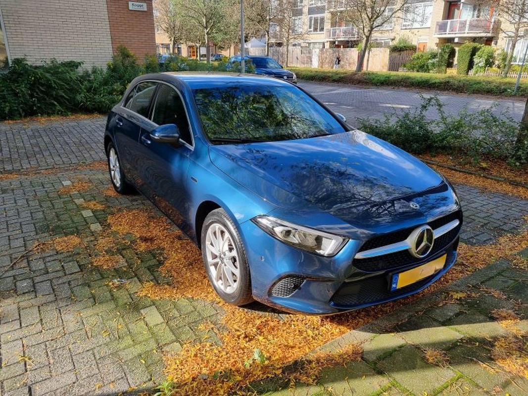 Afbeeldingslocatie: https://tweakers.net/i/Fi7Txgun_uuKpQnioMK6GiqVwiQ=/full-fit-in/4920x3264/filters:max_bytes(3145728):no_upscale():strip_icc():fill(white):strip_exif()/f/image/ZtyU56V7X2M3DGxgXmgpFVug.jpg?f=user_large