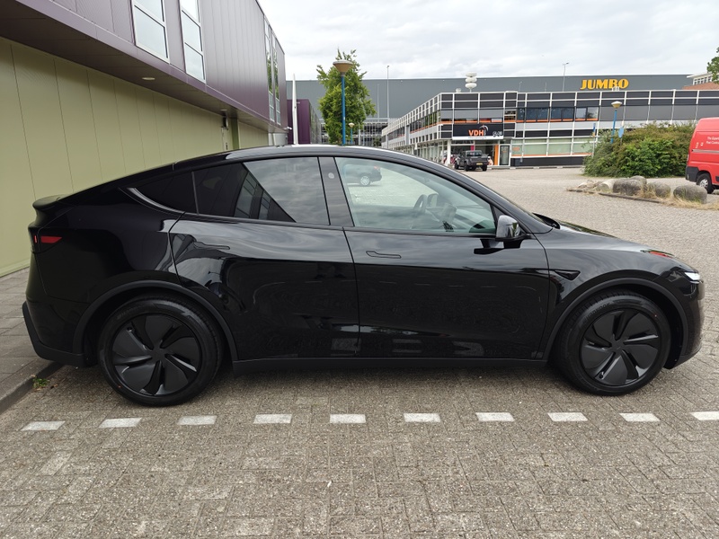Afbeeldingslocatie: https://tweakers.net/i/FkUbH-b1jX947SAz14W6FEoFZvQ=/800x/filters:strip_icc():strip_exif()/f/image/RsQmgFtCw7r2AzYy7qEPYNU2.jpg?f=fotoalbum_large