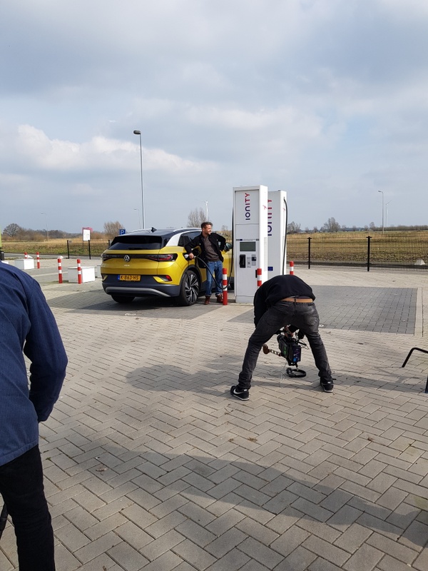 Afbeeldingslocatie: https://tweakers.net/i/FnwAv8BxOOwtGXP1gkiM6PkHxKE=/x800/filters:strip_icc():strip_exif()/f/image/zzd5O7wYew098TtVQUVXBDIy.jpg?f=fotoalbum_large
