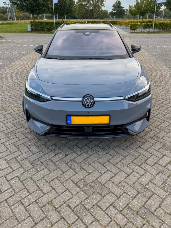 Afbeeldingslocatie: https://tweakers.net/i/FoEVg2ZvjWalu7hWy-62dv03xRg=/x800/filters:strip_icc():strip_exif()/f/image/5mKKsvtI9ZTfGS2eqZWzhfBC.jpg?f=fotoalbum_large