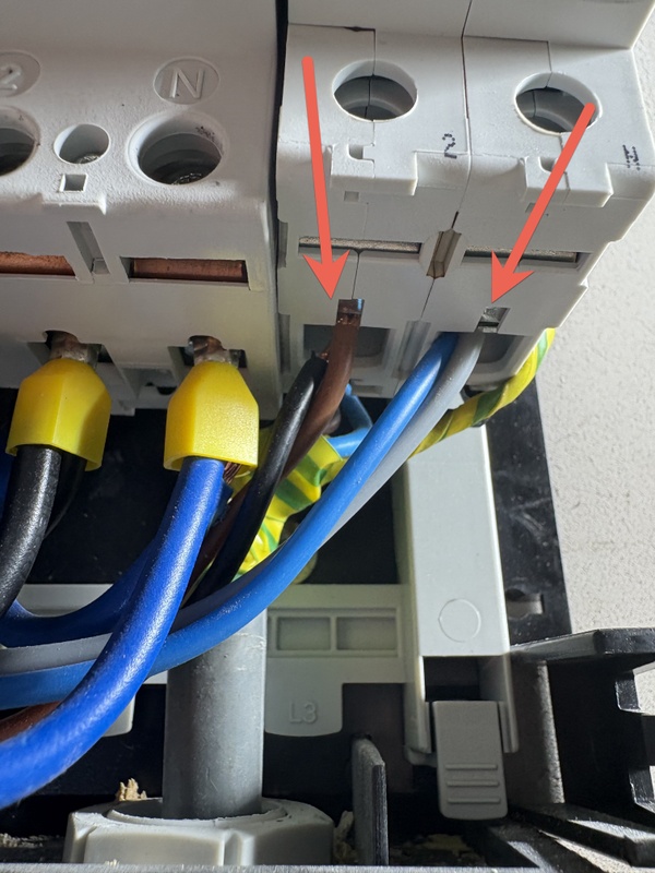 Afbeeldingslocatie: https://tweakers.net/i/FpElb16QyNPjt8tNpzW5KrjLyUw=/x800/filters:strip_icc():strip_exif()/f/image/DvaOS63gWPbeOPEyggxjWc81.jpg?f=fotoalbum_large