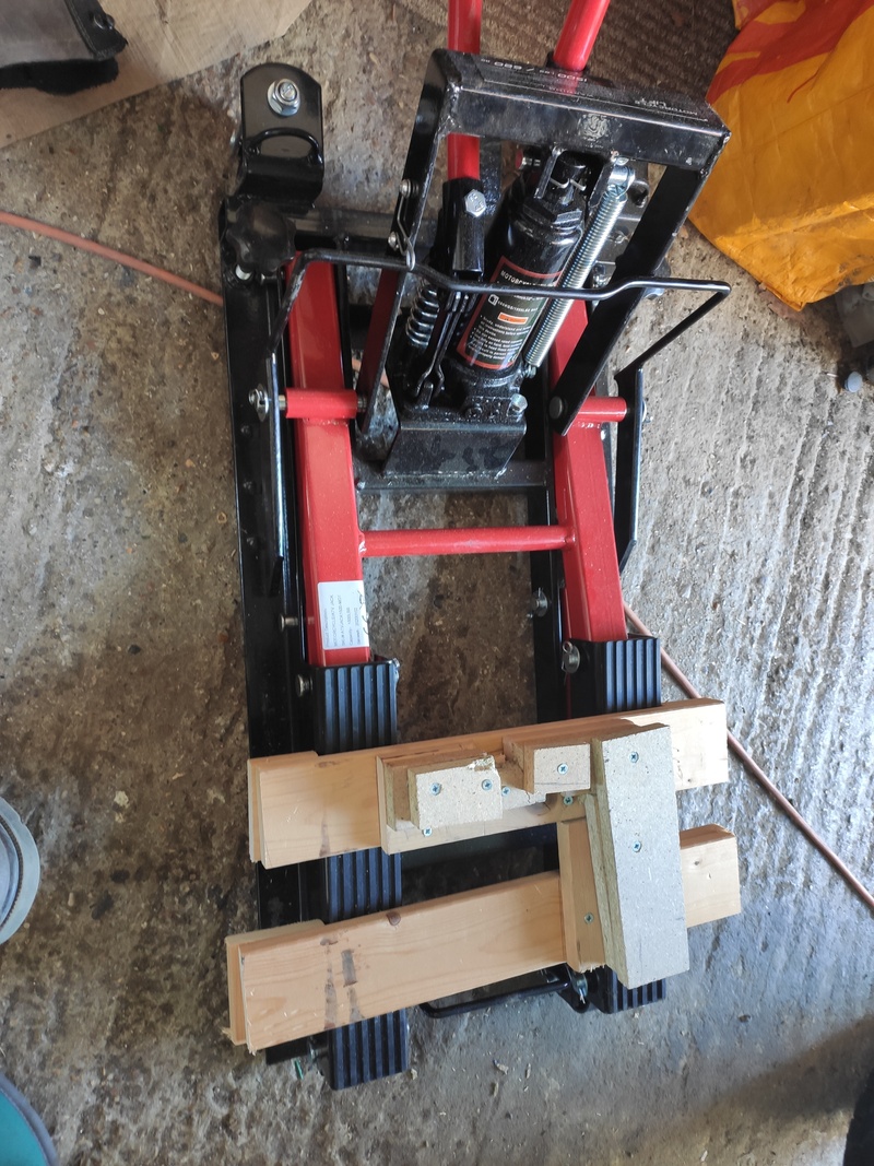 Afbeeldingslocatie: https://tweakers.net/i/FpVHHlPtZVLlPEb_9gEH4Fi3XOk=/800x/filters:strip_icc():strip_exif()/f/image/OT2OWftkKqxrEAMQGETiRjsk.jpg?f=fotoalbum_large