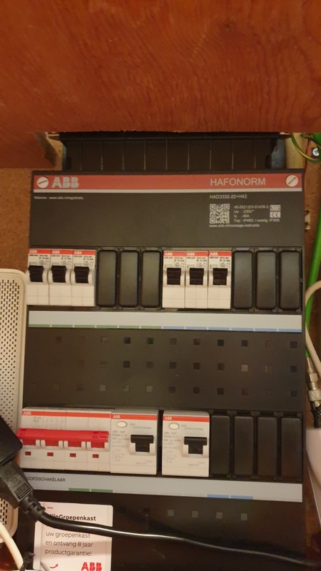 Afbeeldingslocatie: https://tweakers.net/i/FrFjMsJQDXQKTdfAgSuR0xMPxY4=/x800/filters:strip_icc():strip_exif()/f/image/VihfvJRmqrDbjcOI5FgvwJDN.jpg?f=fotoalbum_large