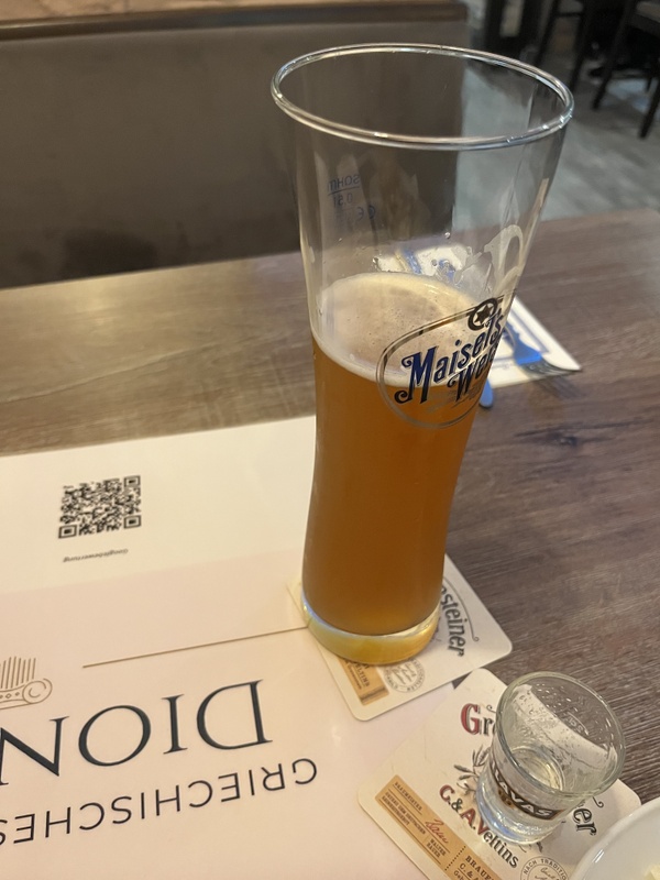 Afbeeldingslocatie: https://tweakers.net/i/FrslLjoBtrLGIC2I75LDlksH6vs=/x800/filters:strip_icc():strip_exif()/f/image/JOLDTKSEeiq6VHqKIeM10Gdr.jpg?f=fotoalbum_large