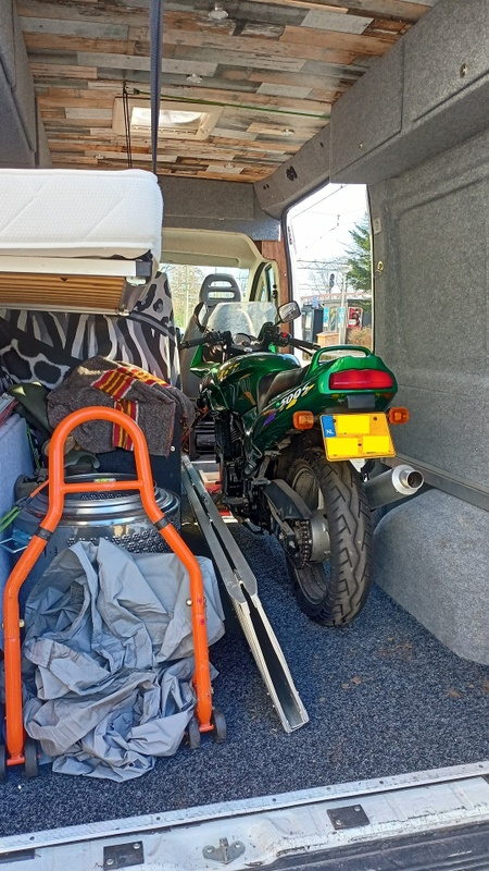 Afbeeldingslocatie: https://tweakers.net/i/FtOjVd93nvNQ5XolOQXgrTEfWGs=/x800/filters:strip_icc():strip_exif()/f/image/0cxTGXPQnvstsEYV5T9cHCNS.jpg?f=fotoalbum_large