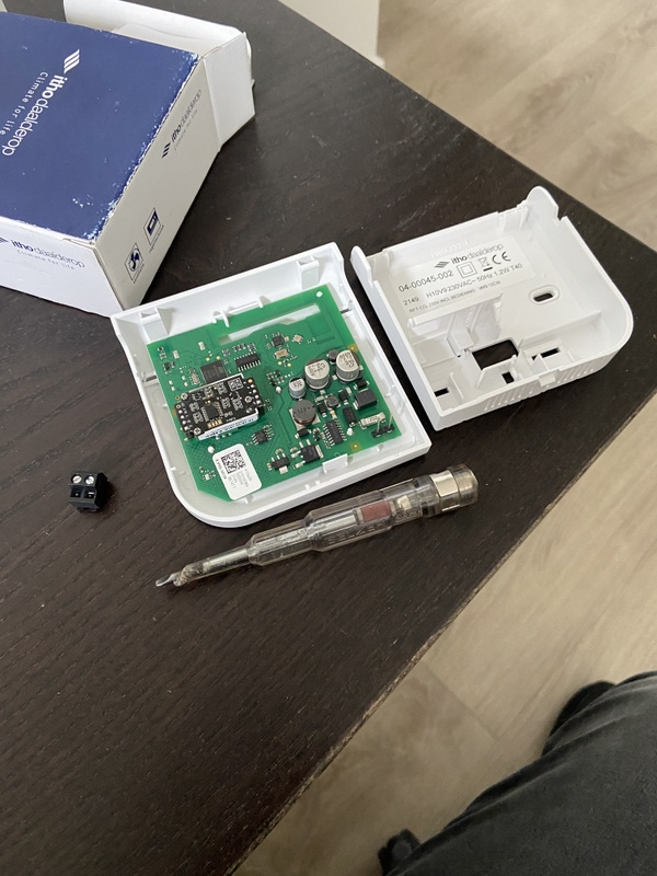 Afbeeldingslocatie: https://tweakers.net/i/FuS-hNbJXU7rltwusyuG88hURjA=/x800/filters:strip_icc():strip_exif()/f/image/HSkwAykVQHiCZ5xH8y8ZSXJ2.jpg?f=fotoalbum_large