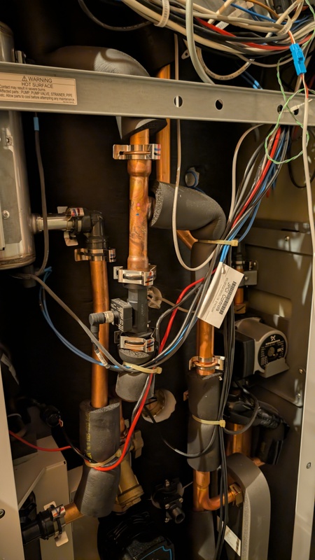 Afbeeldingslocatie: https://tweakers.net/i/FxdC-04F4JAKart5f917zbZyIwI=/x800/filters:strip_icc():strip_exif()/f/image/qPUoEGbYdHHRKmndv5HRpBnn.jpg?f=fotoalbum_large