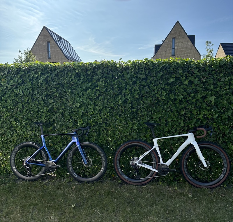 Afbeeldingslocatie: https://tweakers.net/i/G-iUVpp4Ll8oCeMQKTRoqXEBIto=/800x/filters:strip_icc():strip_exif()/f/image/rc7HPiiG2nhEC5SWUrYVQKgi.jpg?f=fotoalbum_large