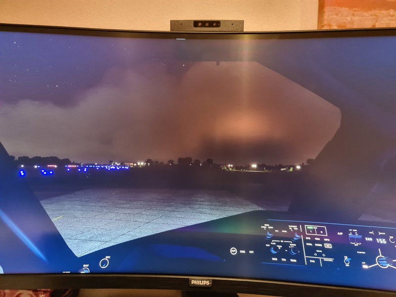Afbeeldingslocatie: https://tweakers.net/i/G-xzN1RE-390-fzgbOhMoZuEZFk=/800x/filters:strip_icc():strip_exif()/f/image/t7ZjayeKDv598lk2pRwFjnMr.jpg?f=fotoalbum_large