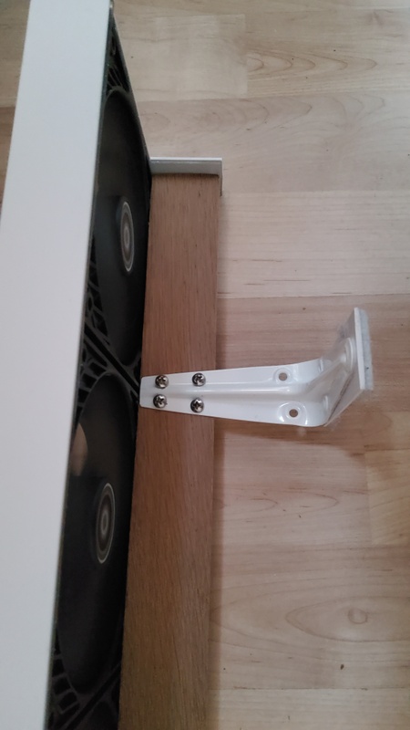 Afbeeldingslocatie: https://tweakers.net/i/G09ooPP_iqVP-xlKHcy-wqL2kRo=/x800/filters:strip_icc():strip_exif()/f/image/8ZC9TkolA9ww2YDieojkAgnk.jpg?f=fotoalbum_large