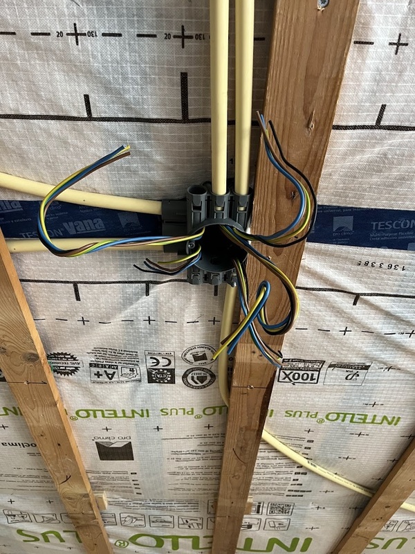 Afbeeldingslocatie: https://tweakers.net/i/G7M7bFUZnqeYFStB76V3InXdiSs=/x800/filters:strip_icc():strip_exif()/f/image/T2pb3BFaBUWVCRzLddbvTTur.jpg?f=fotoalbum_large