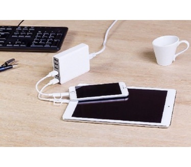 König Lader 6 - Uitgangen 10A USB Wit