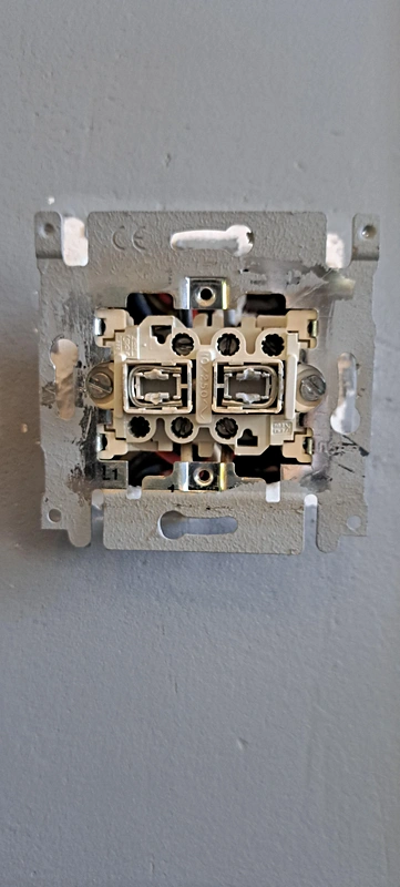 Afbeeldingslocatie: https://tweakers.net/i/GB3c3AbtzeHqFqXctSg92Etn8sI=/x800/filters:sharpen(0.5,0.1,false):strip_exif()/f/image/qBMo0lzpmqON28blqCP7UYUD.webp?f=fotoalbum_large