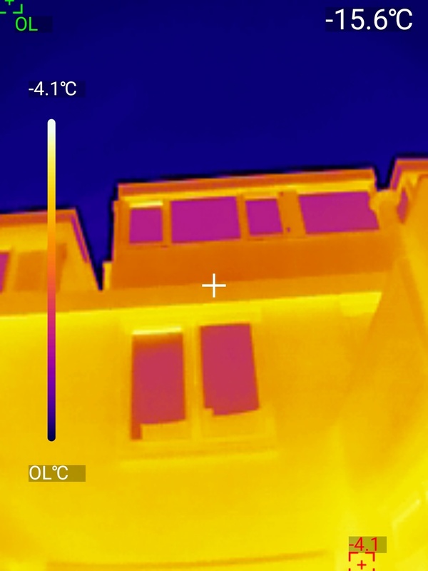 Afbeeldingslocatie: https://tweakers.net/i/GEJLEkuoz5wRbIf9q62h0qVNo3g=/x800/filters:strip_icc():strip_exif()/f/image/QF4CCtqpFQl7sqmM2MOGhzR4.jpg?f=fotoalbum_large