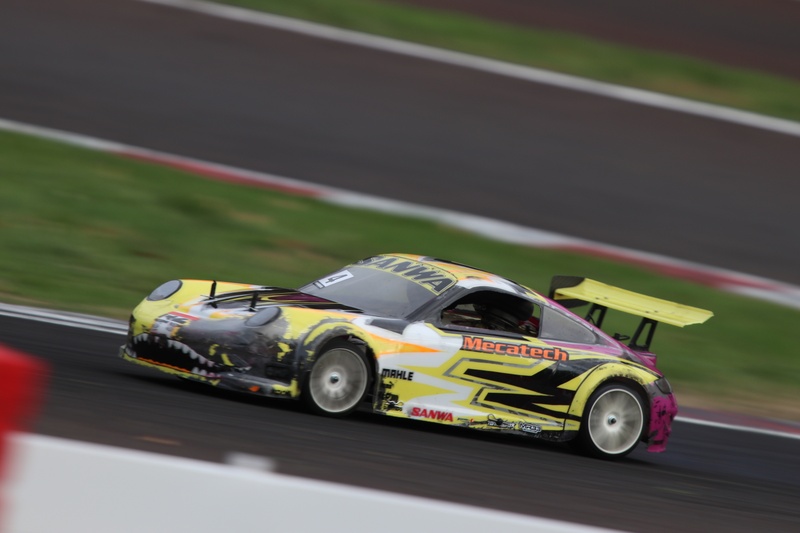 Afbeeldingslocatie: https://tweakers.net/i/GF0tt033t_yo-ysLAxp0sRV2to8=/800x/filters:strip_icc():strip_exif()/f/image/tbdVRYRbYvdGzbINmxmoeh5J.jpg?f=fotoalbum_large