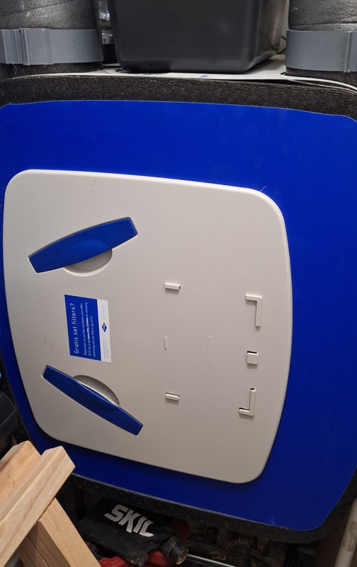 Afbeeldingslocatie: https://tweakers.net/i/GFo4IE_GbhDGh38nVHYDKOkCwjY=/x800/filters:strip_icc():strip_exif()/f/image/9ekccb6LLbvDLrBkK11gWrB6.jpg?f=fotoalbum_large