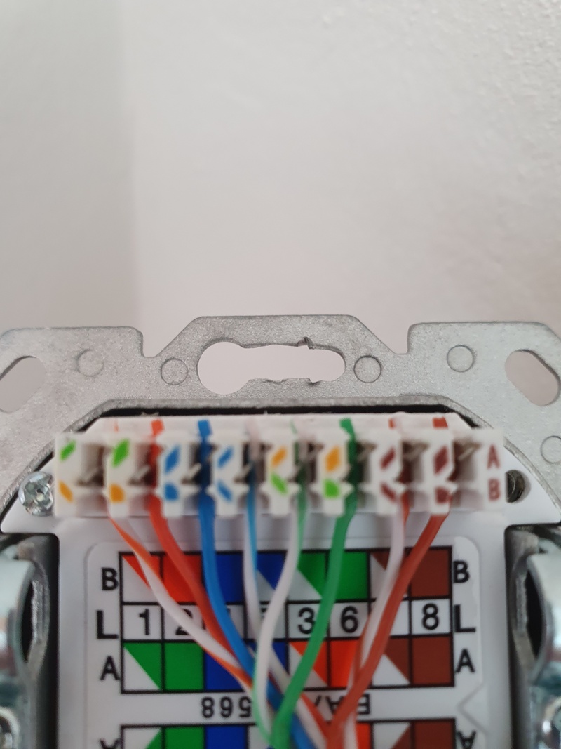 Afbeeldingslocatie: https://tweakers.net/i/GGH9kVw1XjJ75lOmpN3dn8RG6Xo=/800x/filters:strip_icc():strip_exif()/f/image/dtQuzSbSyAy6dMeqbzQCo5mJ.jpg?f=fotoalbum_large
