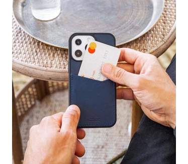 Accezz Premium Leather Card Slot Backcover iPhone 14 Plus - Donkerblauw