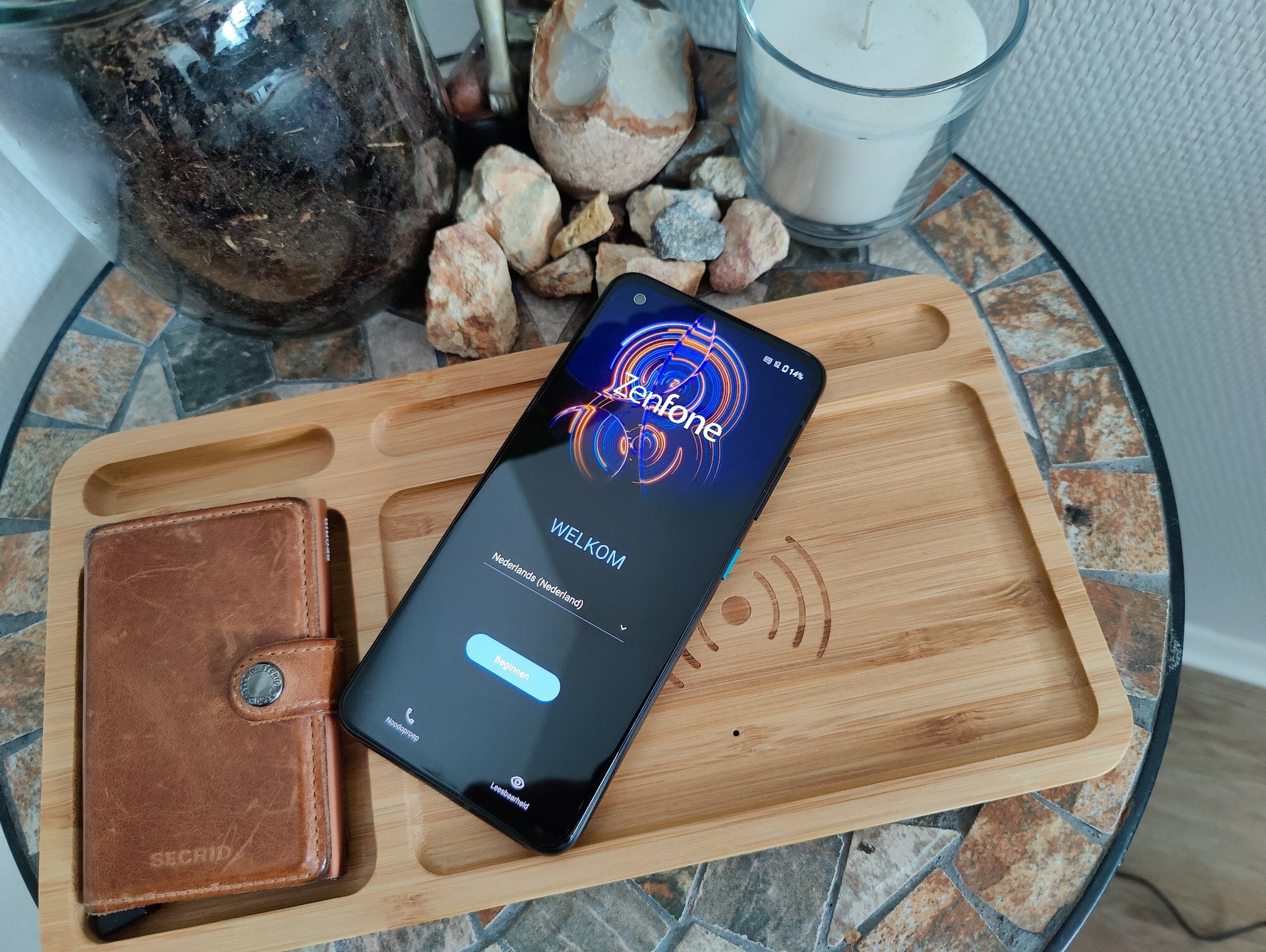 Asus Zenfone 8