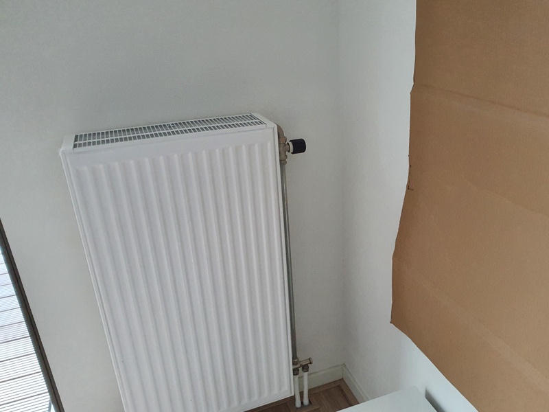 Afbeeldingslocatie: https://tweakers.net/i/GIQTWJKj1MFgZVZxJNY75MN_4dw=/800x/filters:strip_icc():strip_exif()/f/image/RCA1kTJmguAz4E24Kg7OTW7q.jpg?f=fotoalbum_large