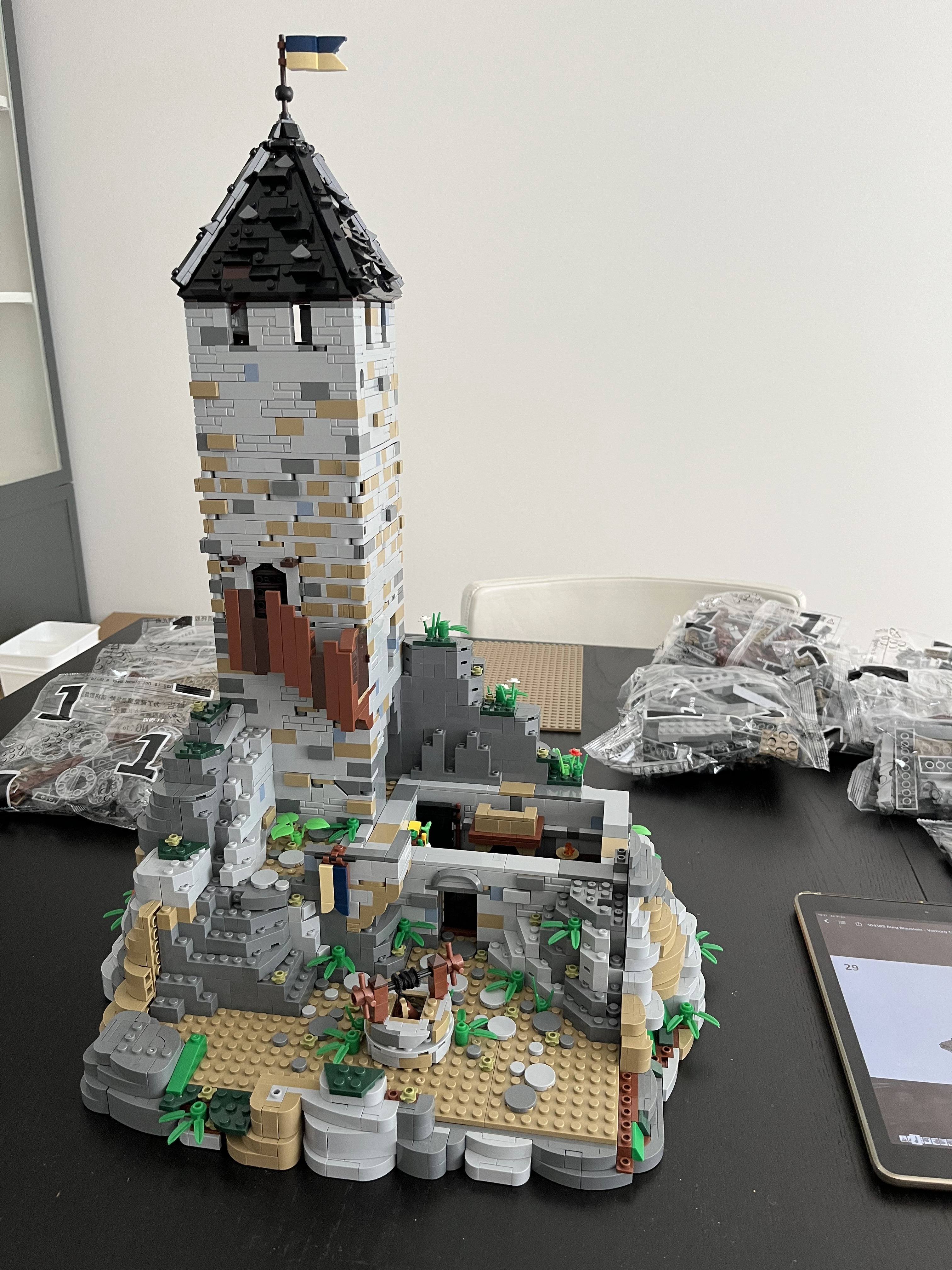 Afbeeldingslocatie: https://tweakers.net/i/GLPr8eQWVq8gfcWrSjZh07YNA4M=/full-fit-in/4920x3264/filters:max_bytes(3145728):no_upscale():strip_icc():fill(white):strip_exif()/f/image/k1e7vBiapa5v6LBxfb0z5UBg.jpg?f=user_large