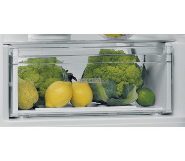 Whirlpool W5 821E OX
