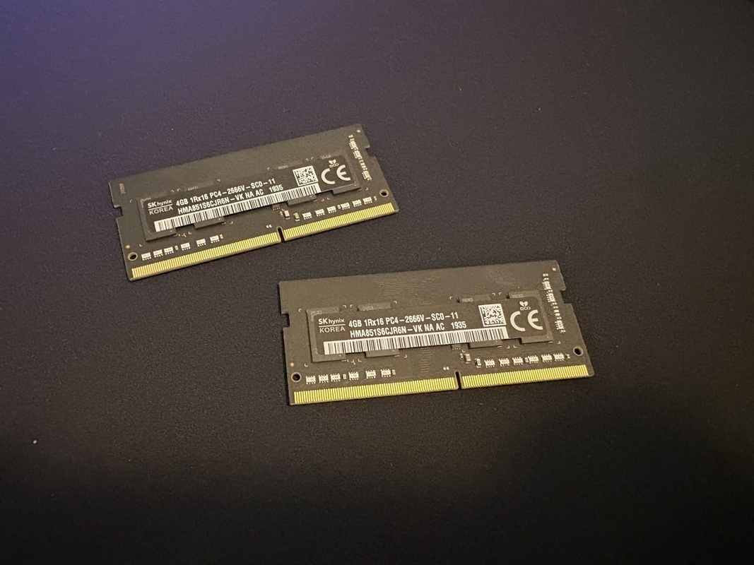 SK hynix 8GB (2x 4GB) DDR4 SODIMM 2666Mhz aangeboden - Vraag