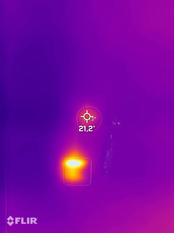 Afbeeldingslocatie: https://tweakers.net/i/GO7vtyR4emOU-HxDdGgj9wrMWCc=/x800/filters:strip_icc():strip_exif()/f/image/QMZWaLfQfllodaA8mYrqeoJA.jpg?f=fotoalbum_large