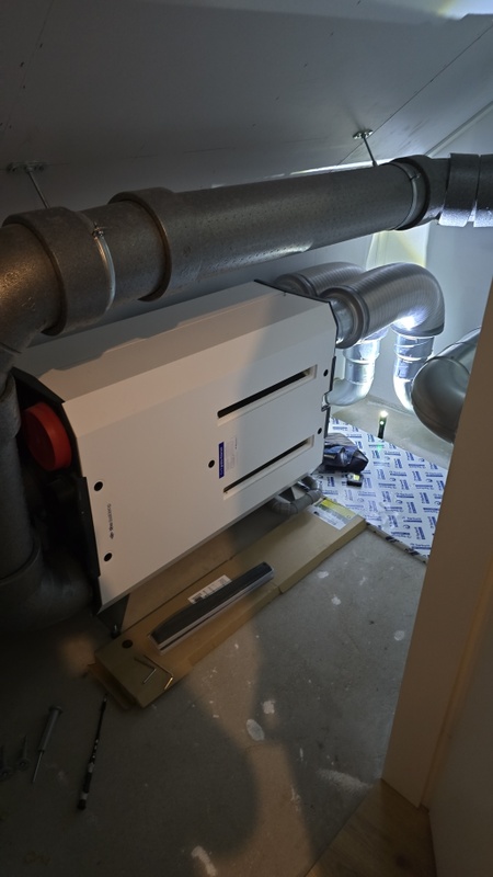 Afbeeldingslocatie: https://tweakers.net/i/GOEgTSvcBCQ-0C5KxP_HHOi0BUA=/x800/filters:strip_icc():strip_exif()/f/image/VwZqAW4Mcs7B1jiZFOCBQCG5.jpg?f=fotoalbum_large