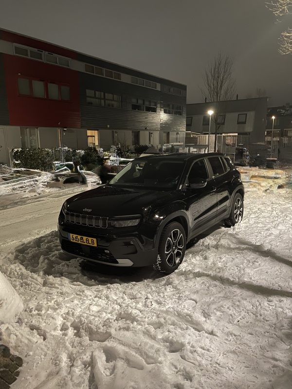 Afbeeldingslocatie: https://tweakers.net/i/GWA7k2jXQPjGfTwPQd0sA_k9v5o=/x800/filters:strip_icc():strip_exif()/f/image/GfJ8R1wY155iXYbhEsXjaMyz.jpg?f=fotoalbum_large