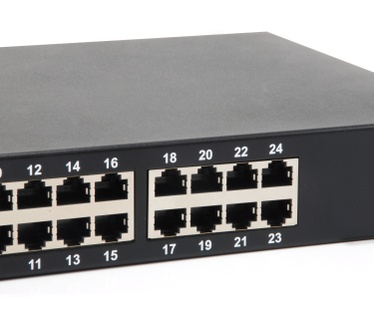 LevelOne 24-Port Gigabit PoE Switch, 802.3at/af PoE, 630W