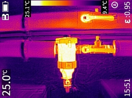 Afbeeldingslocatie: https://tweakers.net/i/G_IBWCHgpMaXTM4qLw99j2GJAVE=/full-fit-in/4920x3264/filters:max_bytes(3145728):no_upscale():strip_icc():fill(white):strip_exif()/f/image/FjXvkG4Xpjn7Br9QmCqbfBvv.jpg?f=user_large