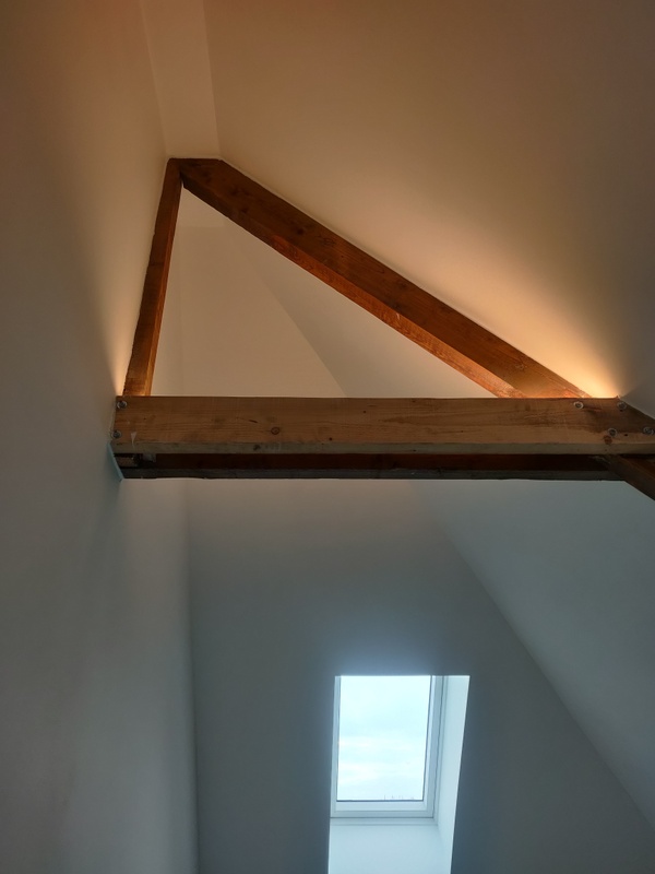 Afbeeldingslocatie: https://tweakers.net/i/Gb8-LxG-Dttx4DYhzw7zdXIg2wg=/x800/filters:strip_icc():strip_exif()/f/image/y6fjP1HEh7vP66JwgAoBQmK8.jpg?f=fotoalbum_large