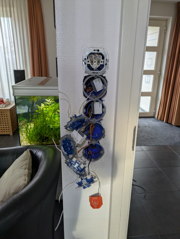 Afbeeldingslocatie: https://tweakers.net/i/GbI7bJpYMEmR_BUAHWuewENo4BQ=/x800/filters:strip_icc():strip_exif()/f/image/V5jzC8XpGCRQV1rWWoxVIvJ8.jpg?f=fotoalbum_large